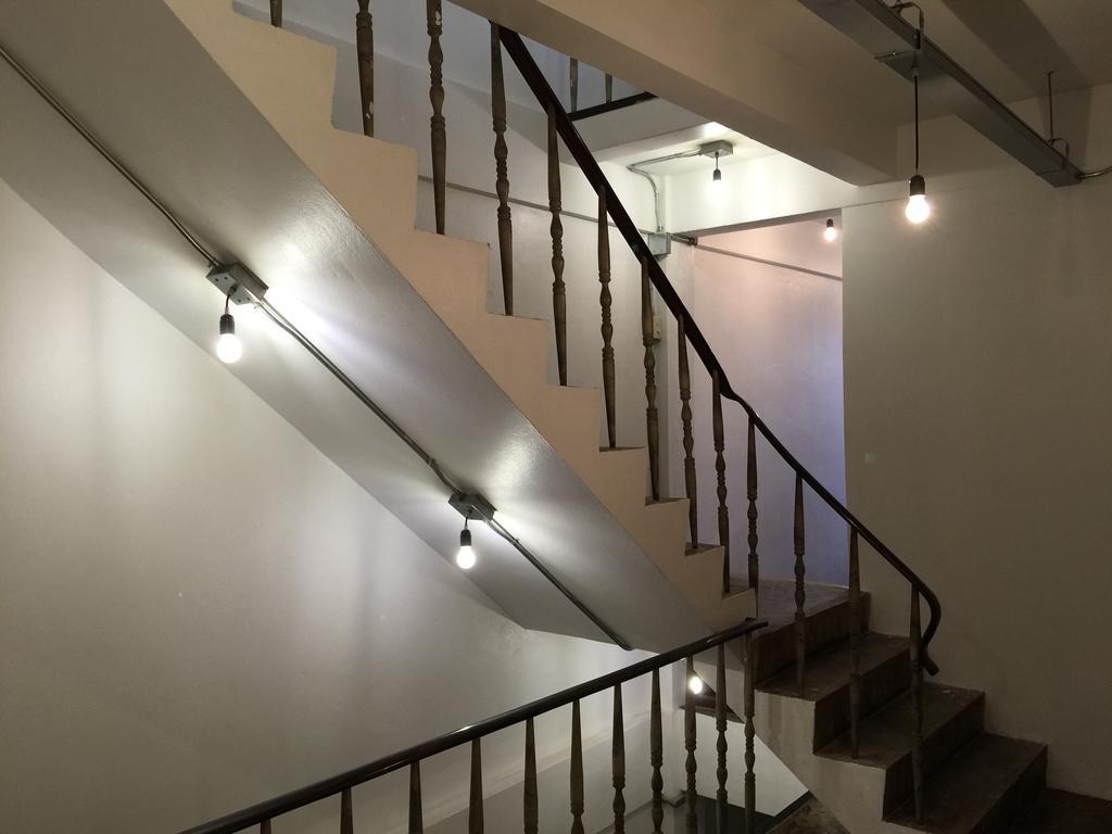 42 Guest House Bangkok Dış mekan fotoğraf